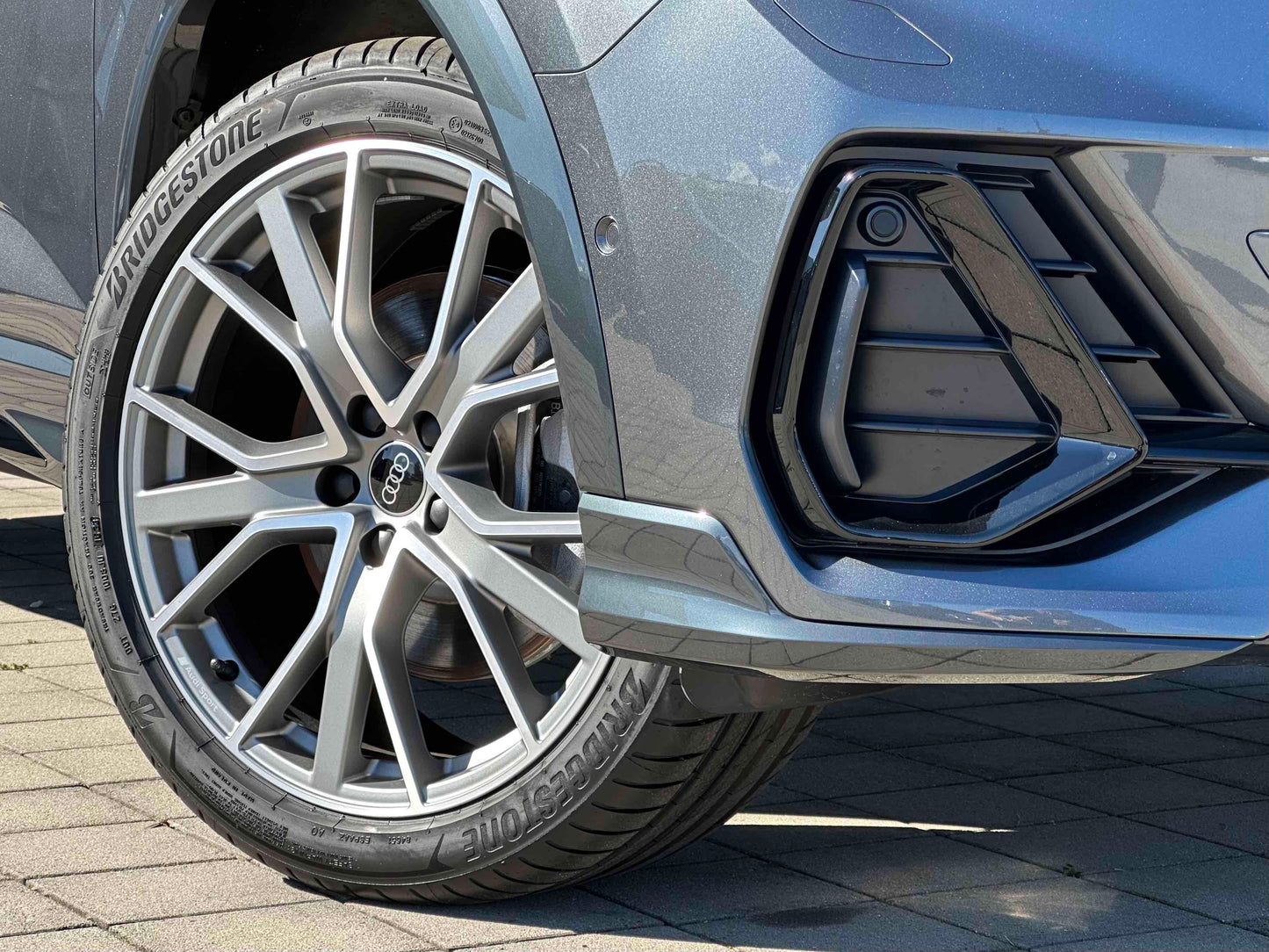 Neuwagen Audi Q3 Sportback S-line (D10) 40 TDI quattro S tronic (Lager) MATRIX|NAV|PANO|SOUND|WINTER|KEYLESS|UVM. AED 101/102
